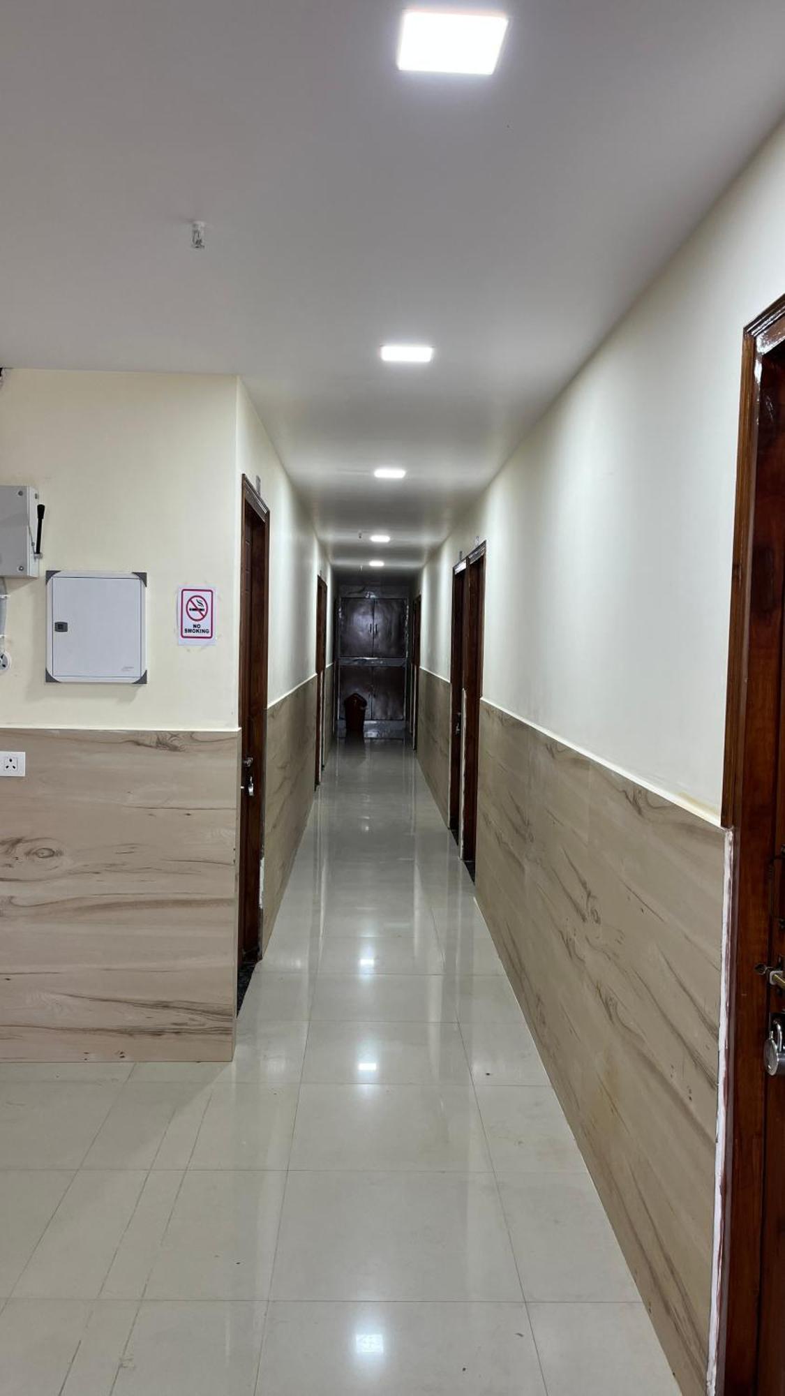 Maharastra Bhavan Atithi Grah Naimisharanya Exterior photo